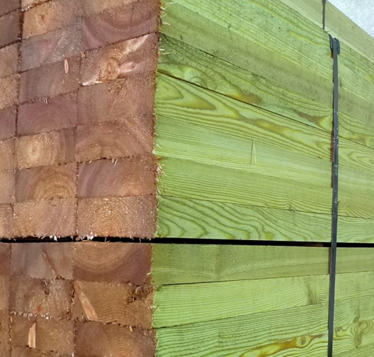 Доска обрезная из лиственницы