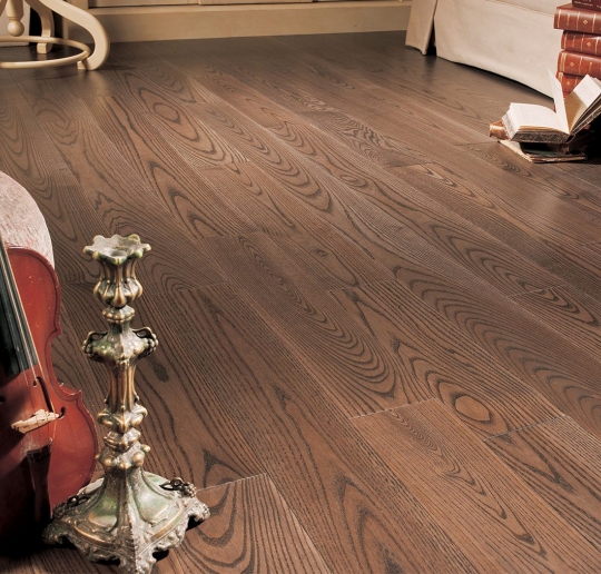 Массивная паркетная доска из ясеня