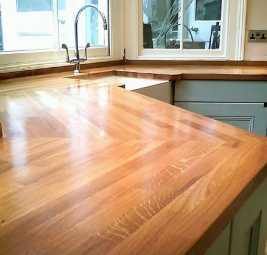 Заказать столешницу из лиственницы в Лосино-Петровском