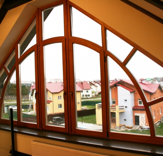 Окна из лиственницы