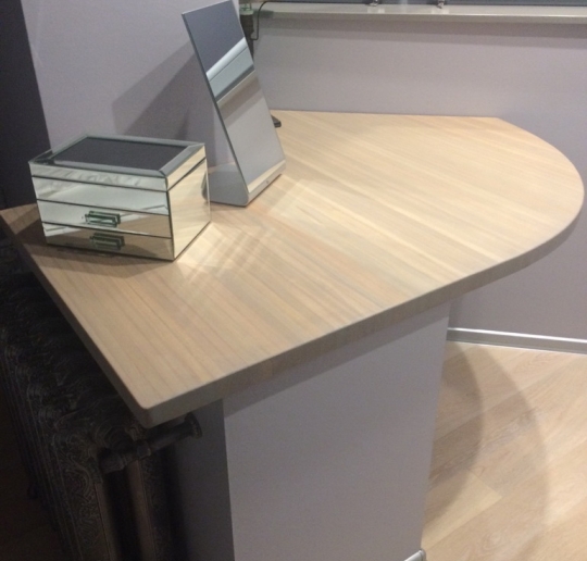 Столешница из лиственницы. Купите деревянную столешницу из лиственницы по низкой цене в Лосино-Петровском от производителя с доставкой по РФ