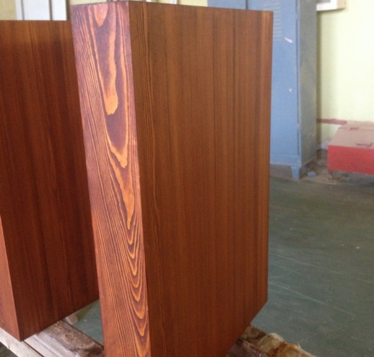 Столешница из лиственницы. Купите деревянную столешницу из лиственницы по низкой цене в Лосино-Петровском от производителя с доставкой по РФ