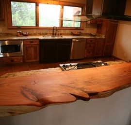 Купить столешницу из кедра от производителя по низкой цене